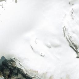 Satellite imagery of Sugarplum Spire, CA
