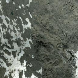 Satellite imagery of Tillicum Mountain, CA