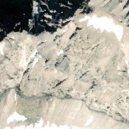 Satellite imagery of Mount Strom, CA