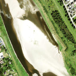 Satellite imagery of 106, FR