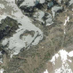 Satellite imagery of Squab Peak, CA