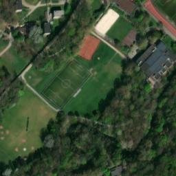 Satellite imagery of Kasteel van Arenberg, BE