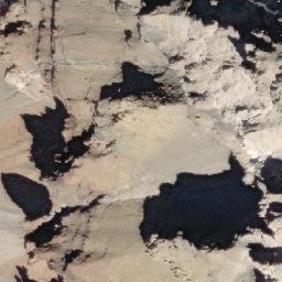 Satellite imagery of Mount Sturdee, CA