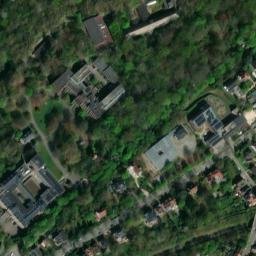 Satellite imagery of Kasteel van Arenberg, BE