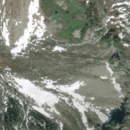 Satellite imagery of Hume Pass, CA