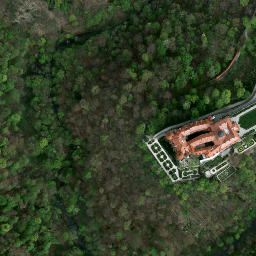 Satellite imagery of Książ - zamek warowny XIIIw., PL