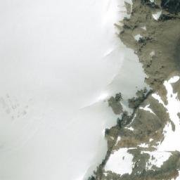 Satellite imagery of Crystalline Mountain, CA
