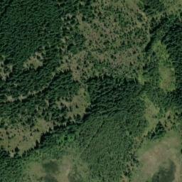 Satellite imagery of Średniaki, CZ