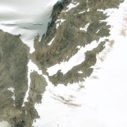 Satellite imagery of Crystalline Mountain, CA