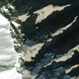 Satellite imagery of Mount Daer, CA