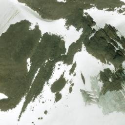 Satellite imagery of Cuestaform Peak, CA