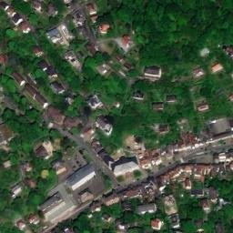 Satellite imagery of Weinberg, DE
