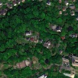 Satellite imagery of Weinberg, DE