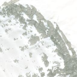 Satellite imagery of Mount Alecto, CA