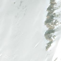Satellite imagery of Mount Alecto, CA