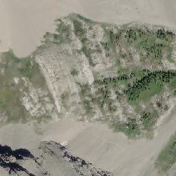 Satellite imagery of Mount Smuts, CA