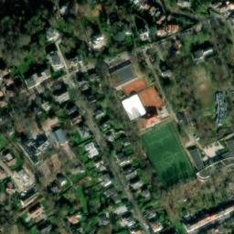 Satellite imagery of Borne de Charles Quint, BE
