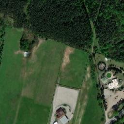 Satellite imagery of Chęciny - Zamek biskupi XIIIw., PL
