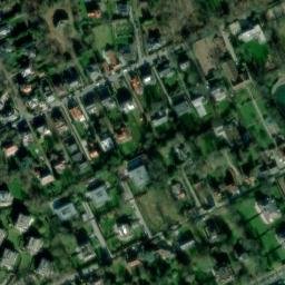 Satellite imagery of Borne de Charles Quint, FR