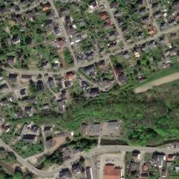 Satellite imagery of Pfarrhübel, DE