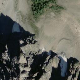 Satellite imagery of Mount Warre, CA