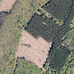 Satellite imagery of Hude, DE