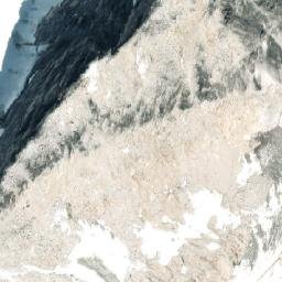 Satellite imagery of Mount Kelvin, CA