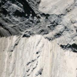 Satellite imagery of Mount Evan-Thomas, CA