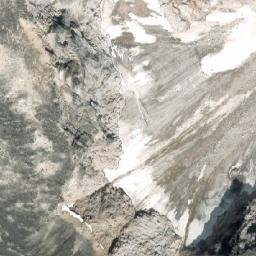 Satellite imagery of Wallace Peak, CA