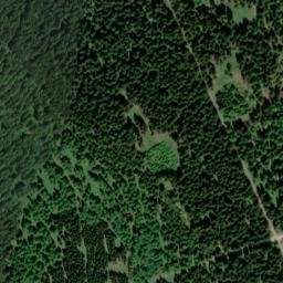 Satellite imagery of Pöbelknochen, DE
