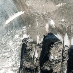Satellite imagery of Crescent Spire, CA