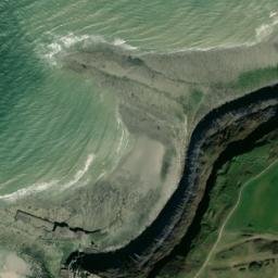 Satellite imagery of Pointe de la Crèche, FR