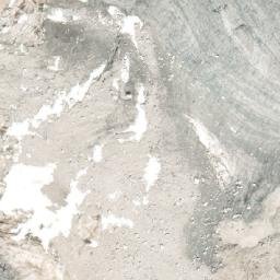 Satellite imagery of Crescent Spire, CA