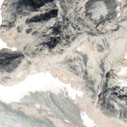 Satellite imagery of Snowpatch Spire, CA