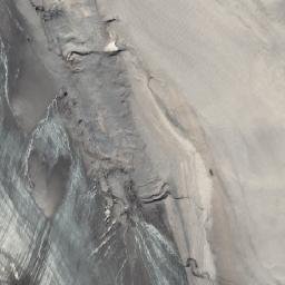 Satellite imagery of Mount Robertson, CA