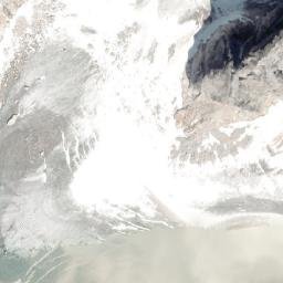 Satellite imagery of Flattop Peak, CA