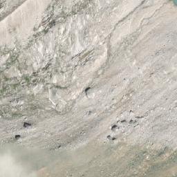 Satellite imagery of Flattop Peak, CA