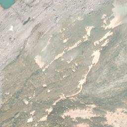Satellite imagery of Flattop Peak, CA