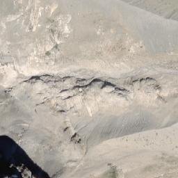 Satellite imagery of Mount Queen Elizabeth, CA