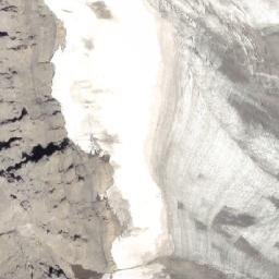 Satellite imagery of Mount Monro, CA