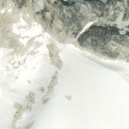 Satellite imagery of Mount Thiassi, CA