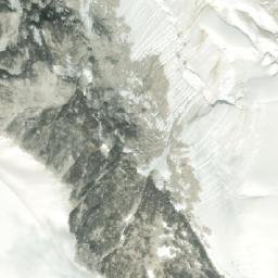 Satellite imagery of Mount Thiassi, CA