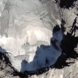 Satellite imagery of Mount Queen Elizabeth, CA