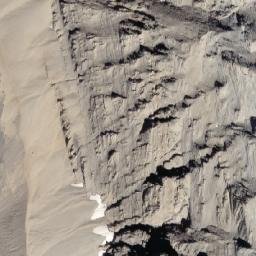 Satellite imagery of Mount Maude, CA