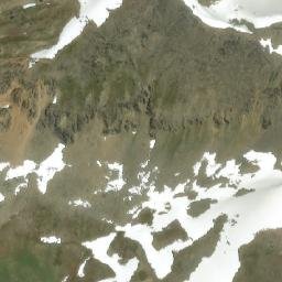Satellite imagery of Mount McGillivray, CA