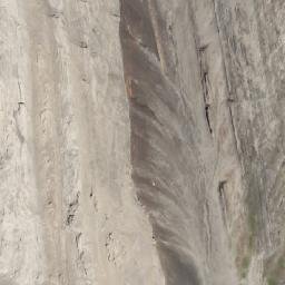 Satellite imagery of Mount Maude, CA