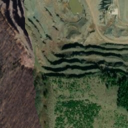 Satellite imagery of Zamek Radosno, PL