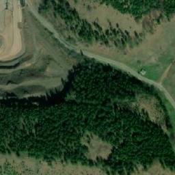 Satellite imagery of Zamek Radosno, PL