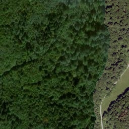 Satellite imagery of Himberg, DE