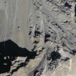 Satellite imagery of Lockwood Peak, CA